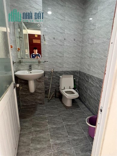 Cho thuê phòng full nội thất xô viết nghệ tĩnh 2 chiều hẻm lớn gần Hàng Xanh