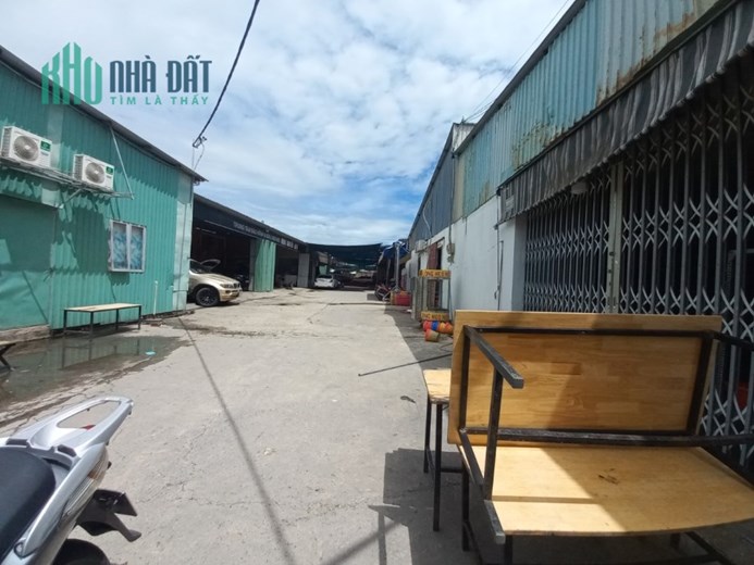 Cho thuê kho mặt tiền Huỳnh Tấn Phát, 200m2, giá 20 triệu