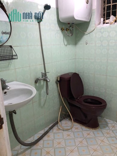 CHO THUÊ PHÒNG TRỌ BÙI XƯƠNG TRẠCH THANH XUÂN HÀ NỘI. Diện tích: 30m2 vs khép kín đầy đủ nội thất.