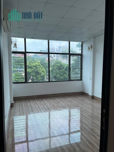 Cho thuê nhà MP Bờ Sông Sét , 90m2 x 2 tầng , giá 30tr