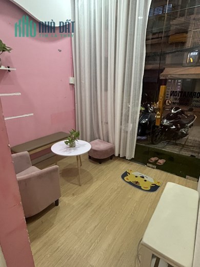 CHÍNH CHỦ CẦN SANG NHƯỢNG MẶT BẰNG TẠI 181 ÂU DƯƠNG LÂN, P2, Q8, TP. HỒ CHÍ MINH- Diện tích: 3x11m2