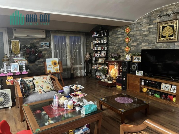 Lô góc Mặt phố Đội Cấn tuyệt đẹp 60m MT5.5m ô tô Kinh doanh vô địch
