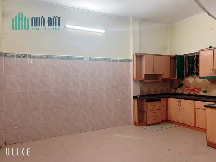Cần tìm khách thuê NGUYÊN CĂN Đền Lừ, ngõ rộng 35m, 4 tầng, 8 tr/tháng