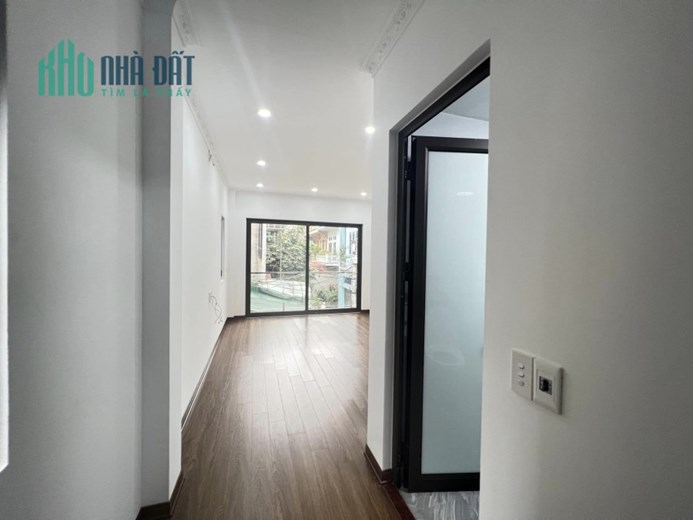 CHÍNH CHỦ CẦN BÁN NHÀ VŨ XUÂN THIỀU 35M 4.5 TẦNG  MT 4M GIÁ 4.35 TỶ