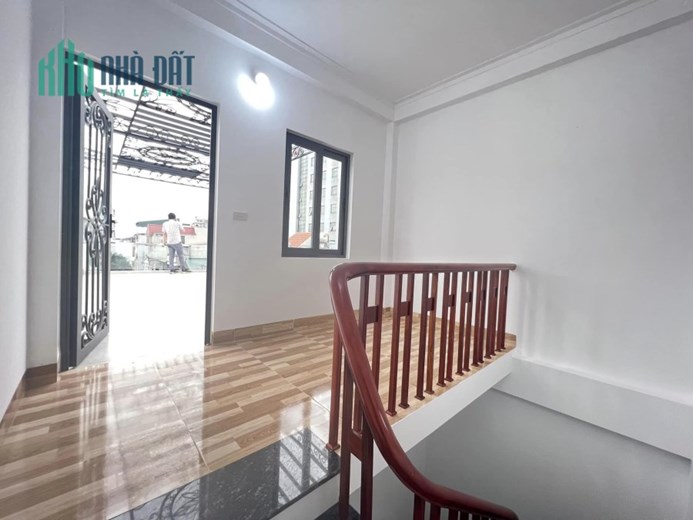 CHÍNH CHỦ CẦN BÁN NHÀ VŨ XUÂN THIỀU 35M 4.5 TẦNG  MT 4M GIÁ 4.35 TỶ