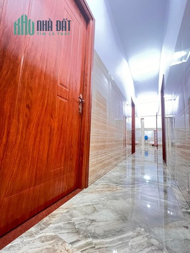 Bán nhà Biệt thự, Mặt tiền Đường Tân Hiệp - Chợ Hóc Môn, 1150m2 (25x46m), giá 20 tỷ.
