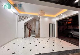 Chính chủ bán nhà Phố Giáp Bát _ Hoàng Mai 6 tầng 65 mét giá 7.1  tỷ