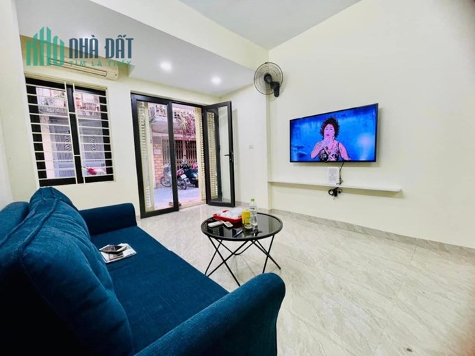 GẤP CHUYỂN ĐỔI MỤC ĐÍCH BÁN NHANH CĂN HỘ TẬP THỂ TẦNG 1 KHU LÁNG HẠ - 2N - Ở LUÔN 65M GIÁ 2.55 TỶ