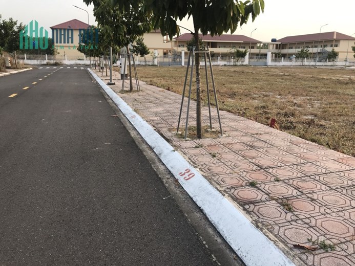 Chính chủ cần bán lô đất mặt tiền đường đất nền Bàu Bàng 1 tỷ 550