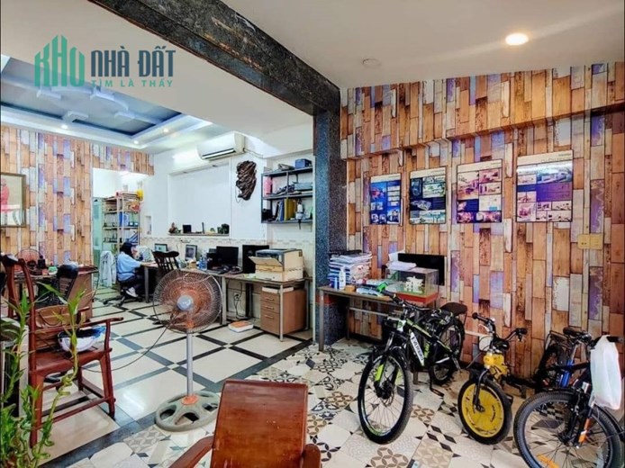 BÁN NHÀ TOẠ LẠC NGAY CHỢ MINH PHỤNG Q11 GIÁP Q6 - DT 86 M2 - HẺM XE TẢI CHỈ NHỈNH 7 TỶ THƯƠNG LƯỢNG