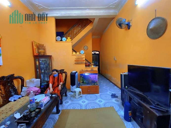 BÁN NHÀ RIÊNG 4 TẦNG NGUYỄN KHÁNH TOÀN, CẦU GIẤY. DIỆN TÍCH RỘNG 67M2
