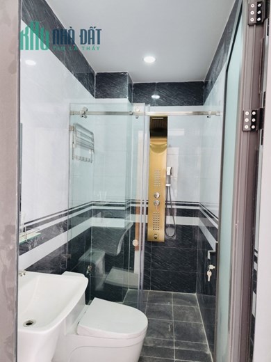 Nhà bán Bình Tân Bình Thành – Chỉ nhỉnh 5 Tỷ có nhà tiện ích đầy đủ cây xanh hai bên đường khu phân