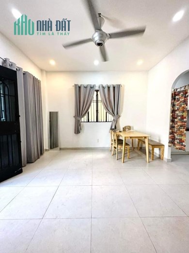Chủ giảm 300tr bán nhà Bạch Đằng HXH mặt tiền 5m giá 3.x tỷ