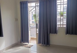 Bán nhà hẻm 5m Phó Đức Chính cách HXH quay đầu 20m 3 tầng BTCT nhỉnh 4 tỷ.