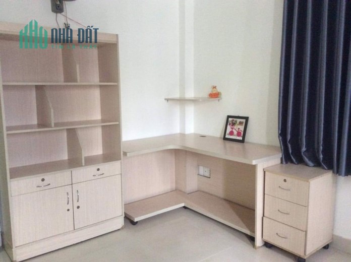 Bán nhà hẻm 5m Phó Đức Chính cách HXH quay đầu 20m 3 tầng BTCT nhỉnh 4 tỷ.