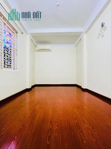 Bán nhà Ngay đầu ngõ Giếng Mứt - 1 bước ra phố Bạch Mai - 36m - 2,2 tỷ