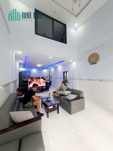 Nhá bán Tân Bình Âu Cơ– Chỉ nhỉnh 4 Tỷ có nhà đẹp HXH tặng full nội thất khu trung tâm giáp Tân Phú