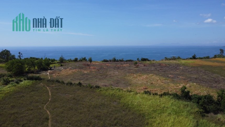 Đất Đồi View Biển Cao Biền 7100m2, Mặt tiền Biển 67m giá chỉ 1TR/M2
