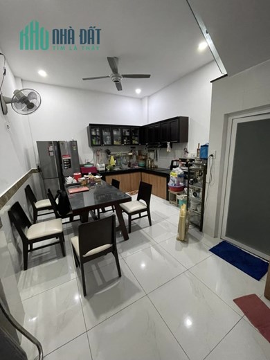 Bán nhà HXH 317/ Thống Nhất, 4x13m, 3  tầng BTCT chắc chắn chỉ 5 tỷ TL
