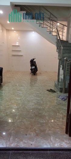 Cho thuê văn phòng tại Đỗ Quang, Cầu Giấy - 12tr/tháng - Diện tích: 70m2 - Giá: 12 triệu