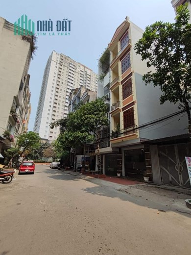 Tôi bán căn Liền kề La Khê quận Hà ĐÔng vỉa hè oto tránh 50 m² nhà 5 tầng giá hơn 6 tỷ 7