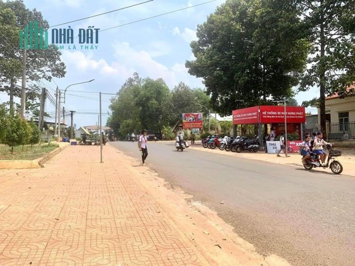XOAY VỐN LÀM ĂN BÁN GẤP 4 LÔ ĐẤT THỔ CƯ 1.098M2, SÁT CỤM KCN, 420 TRIỆU.