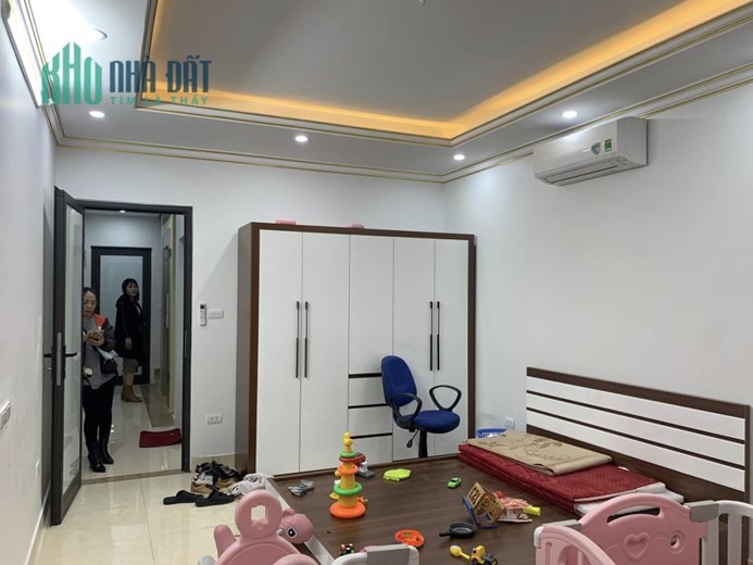 55m Xây 5 Tầng Mặt Tiền 5.2m Nhỉnh 14 Tỷ Phố Trần Duy Hưng Cầu Giấy. Ô Tô Đỗ Cửa. Kinh Doanh Làm