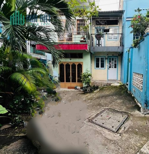 Nhà Bán f7 Nguyễn Thái Sơn - ngang 5.7 nở hậu 7.5 diện tích 38M² chỉ 3.7 Tỷ .
