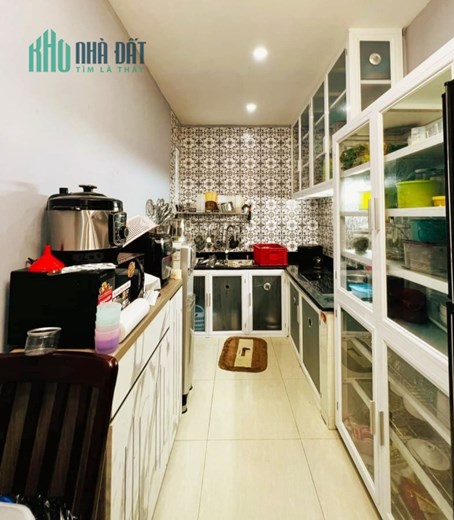 Nhà Bán f7 Nguyễn Thái Sơn - ngang 5.7 nở hậu 7.5 diện tích 38M² chỉ 3.7 Tỷ .