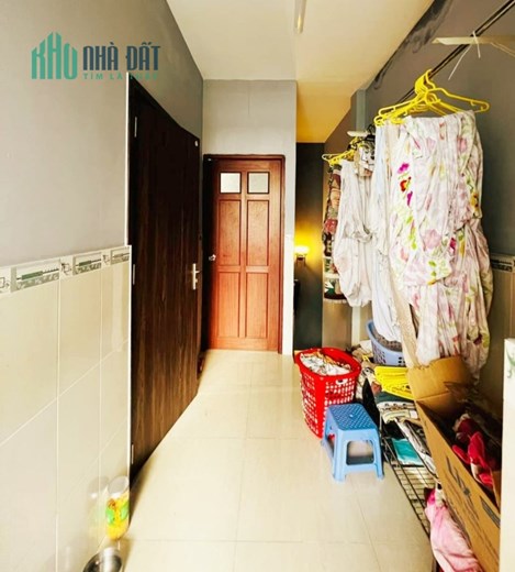 Nhà Bán f7 Nguyễn Thái Sơn - ngang 5.7 nở hậu 7.5 diện tích 38M² chỉ 3.7 Tỷ .