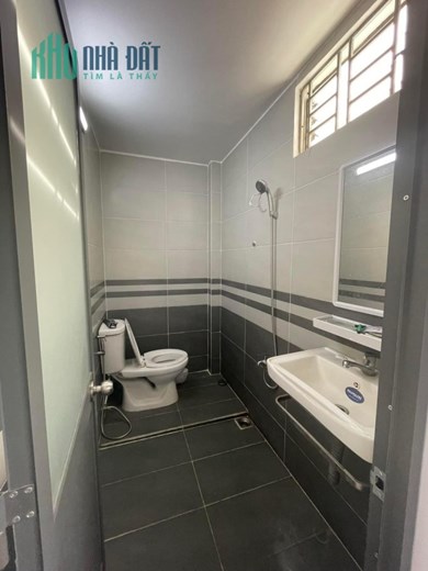 CHÍNH CHỦ CHO THUÊ MB, LẦU 1,LẦU 2 VĂN PHÒNG. MẶT TIỀN RẠCH BÙNG BINH QUẬN 03