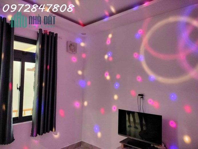 CẦN BÁN NHÀ ĐẸP TẠI ĐÀ LẠT THÍCH HỢP NGHỈ DƯỠNG - KINH DOANH HOMESTAY GIÁ 2,8 TỶ