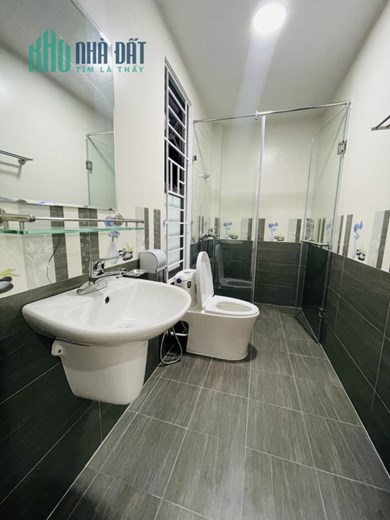Nhà Khâm Thiên Ở Luôn 28m2*5T, 3PN Nhà Đẹp Ở Ngay 3.3 tỷ