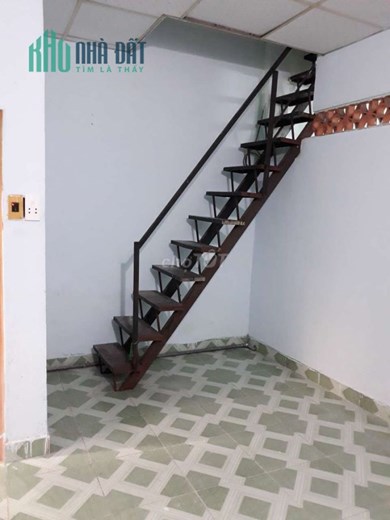 Chính chủ cho thuê nhà 1 gác lửng kín, Hẻm 688 Tân Kỳ Tân Quý, Phường Bình Hưng Hòa, Bình Tân