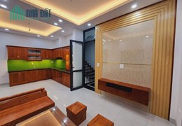 Nhà đẹp đường Giải Phóng Thanh Xuân Ô tô vào nhà 45m2 5 tầng 6,7 tỷ