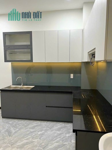 Cần Bán Gấp Căn Nhà Vị Trí Đẹp Tại Bình Hưng Hoà A, Bình Tân, HCM