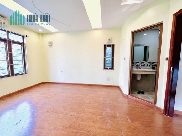 79m 5 Tầng Mặt Tiền 4.5m Nhỉnh 14 Tỷ Phố Trần Duy Hưng Cầu Giấy. Nhà Chủ Tự Xây Có Thiết Kế Hiện