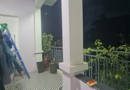 Bán nhà Thạch Cầu ,Long Biên 75m2 ,Mt 4.5m ,4 tầng ,sân vườn giá nhỉnh 5 tỷ