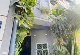 Cho thuê NNC hẻm ôtô đường Thành Thái P14.Q10. Giá 15 triệu