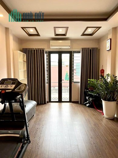 HIẾM SIÊU MẪU - NHÀ ĐẸP Ở NGAY -XUÂN LA - VỊ TRÍ ĐẮC ĐỊA