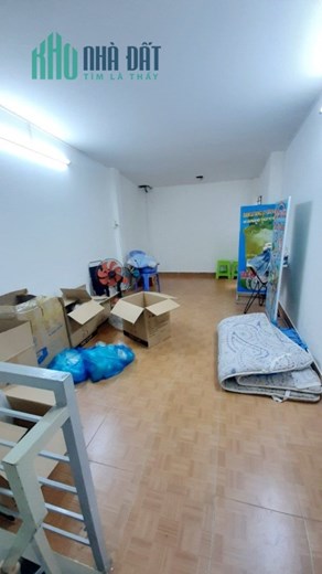 Nhà thuê trệt, lầu MT đường Hưng Phú P8Q8 - 17 triệu/tháng