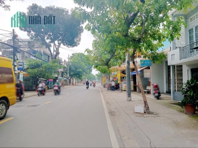 Nhà thuê trệt, lầu Mặt tiền Phạm Thế Hiển P6Q8 - Giá : 15 triệu