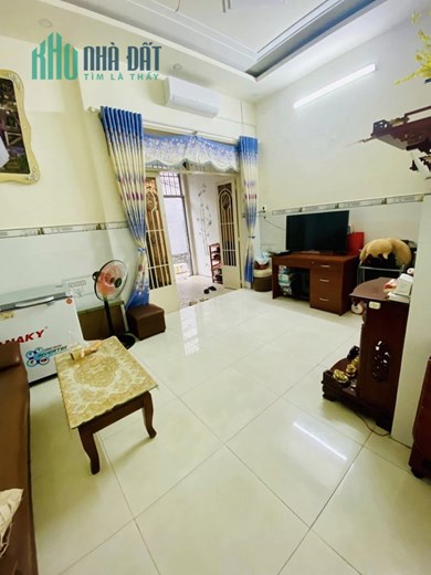 Bán nhà đẹp 2 tầng 2PN, 40m2, Đường 14, BHHA, Bình Tân, chỉ 3.5 tỷ TL