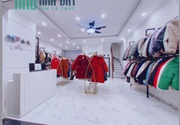 GIA ĐÌNH CẦN BÁN NHÀ MỚI ĐẸP PHỐ NGUYỄN NGỌC NẠI QUẬN THANH XUÂN DT:50M2 7 TẦNG THANG MÁY MT:5.2M 7