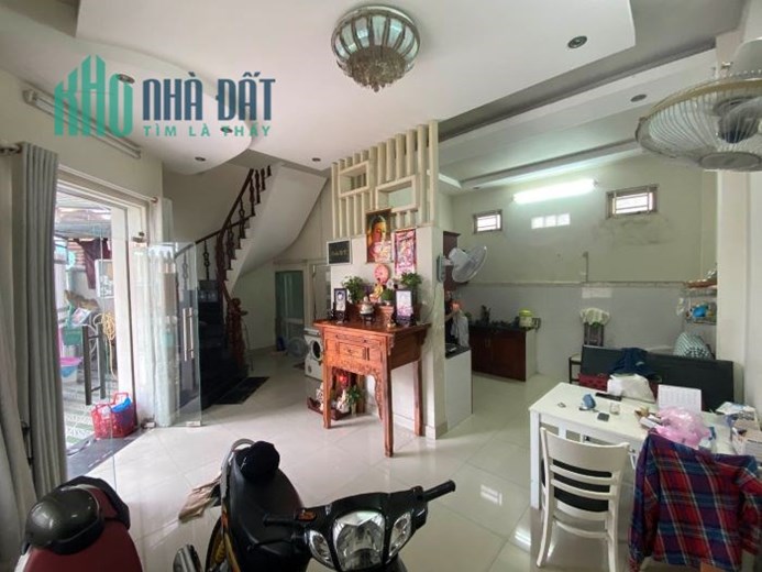 Bán nhà 1T2L 129m2 4PN hẻm xe tải đường Linh Trung