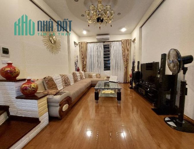 PHỐ CHÙA LÁNG – NHÀ ĐẸP DÂN XÂY – NGÕ THÔNG –TIỆN ÍCH NGẬP TRÀN – 5T x 59M2, 7.999 TỶ
