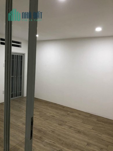 Bán nhà Lê Quang Định 45m2 nhà mới hẻm ba gác giá nhỉnh 4 tỷ
