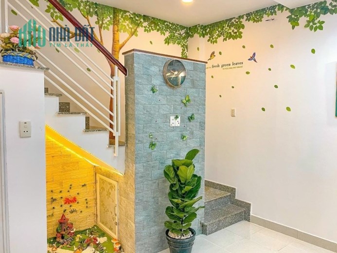 Bán nhà Nơ Trang Long 10m ra MT 4 tầng giá chỉ 3.x tỷ