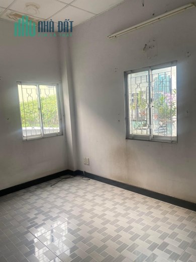 Bán đất tặng nhà Chu Văn An lô góc 3 mặt tiền 40m2 giá chưa tới 4 tỷ.