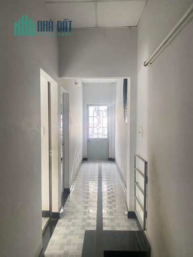 Bán đất tặng nhà Chu Văn An lô góc 3 mặt tiền 40m2 giá chưa tới 4 tỷ.